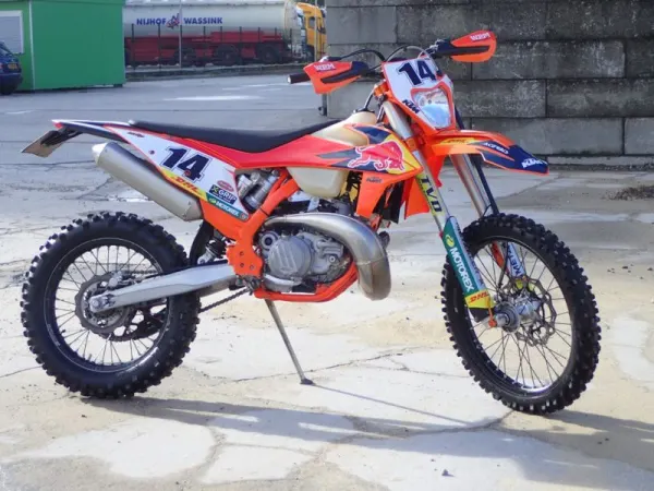 2022 KTM 250 EXC 2022 6 Days Model , Factory Looks !!! - € 6.950 (1/1)