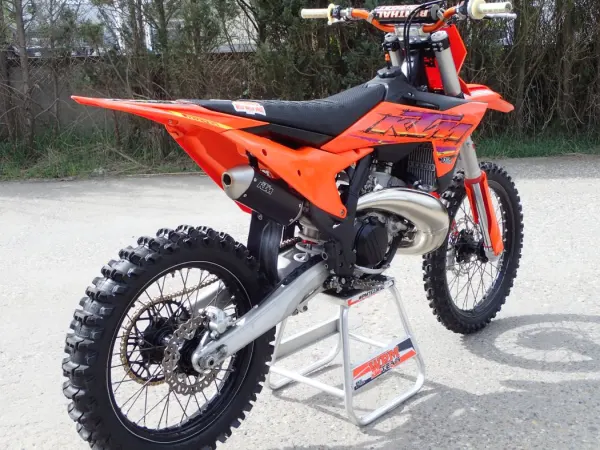 2025 KTM 250 SX – 2025 77 UUR, Zeer Snel !!! - €6,750 (1/1)