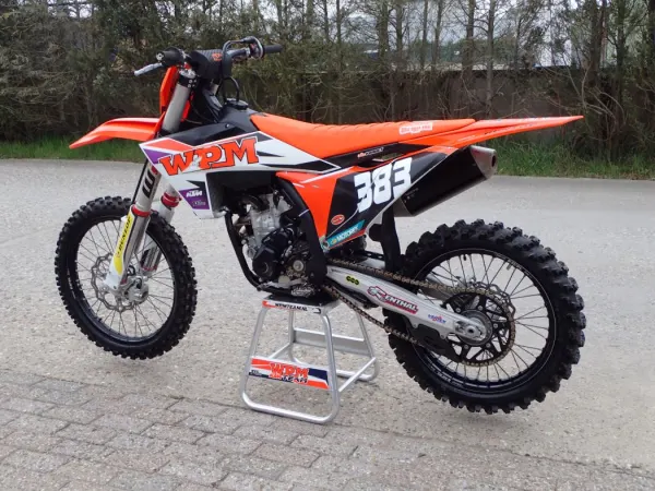 2024 KTM 250 SX-F 2024 49-uur - € 6.250 (1/1)