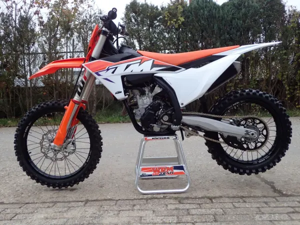 2024 KTM 250 SX-F 2024 Slechts 50 uur - € 7.450 (1/1)