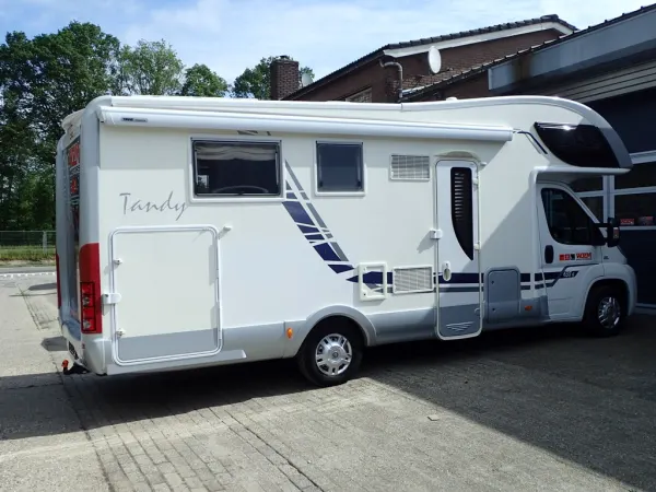 2011 MC Louis 700 Camper , Ducato 2011 Slechts ! - € 46.500 (1/1)