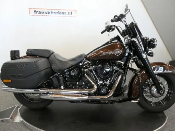 2019 Harley-Davidson Heritage Softail Classic 107 Flhcs - € 22.750 (1/1)