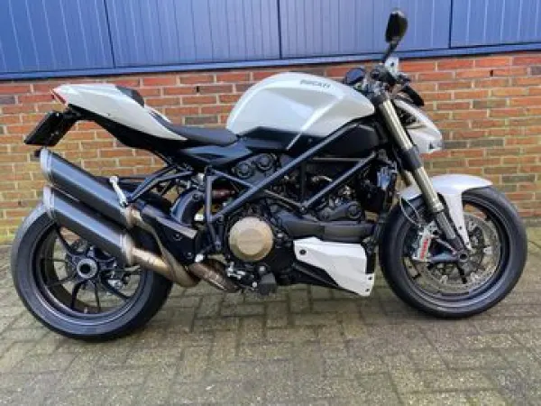 2010 Ducati Streetfighter 1098 - €8,950 (1/1)