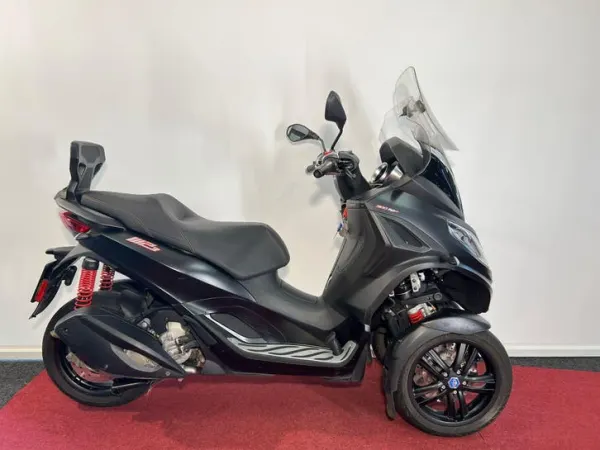 2020 Piaggio 300 MP3 HPE Sport - €4,990 (1/1)