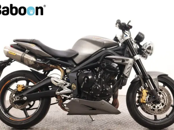 2011 Triumph Street Triple R - €2,450 (1/1)