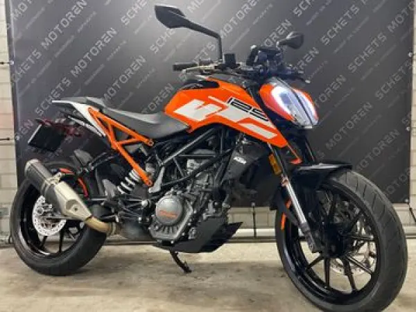 2017 KTM 125 Duke - € 3.499 (1/1)