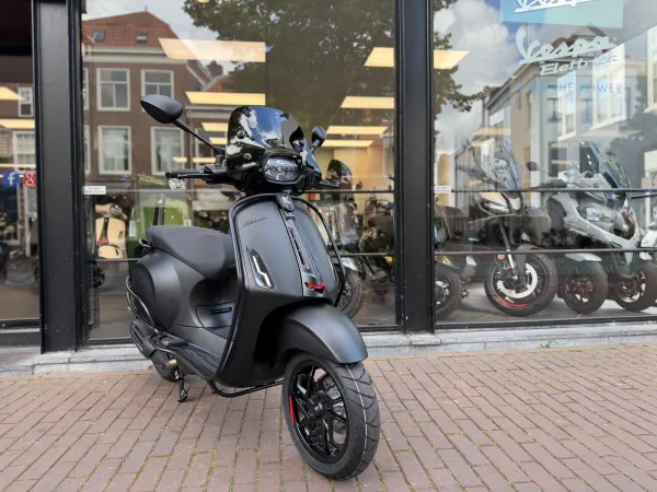 Bouwjaar onbekend Vespa Sprint MY2026 Matblack - € 4.450 (1/1)