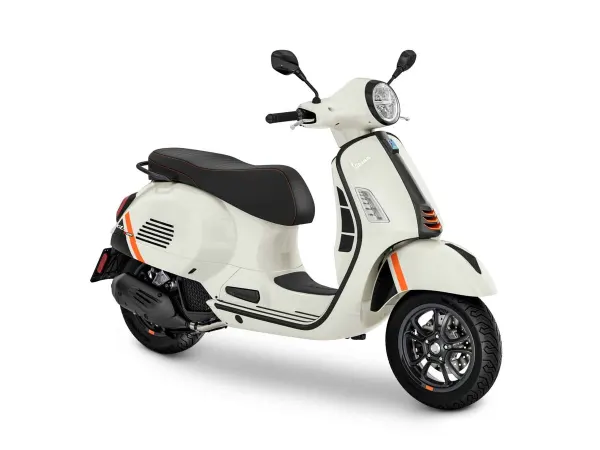 Year unknown Vespa GTS 310 HPE Euro5+ SuperSport Wit - €8,000 (1/1)