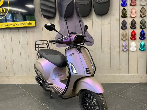 Bouwjaar onbekend Vespa Sprint Specialpaint Opaco Beige Rosé - € 5.999 (1/1)