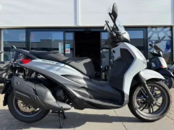 Year unknown Piaggio Beverly S 400 HPE - €7,250 (1/1)