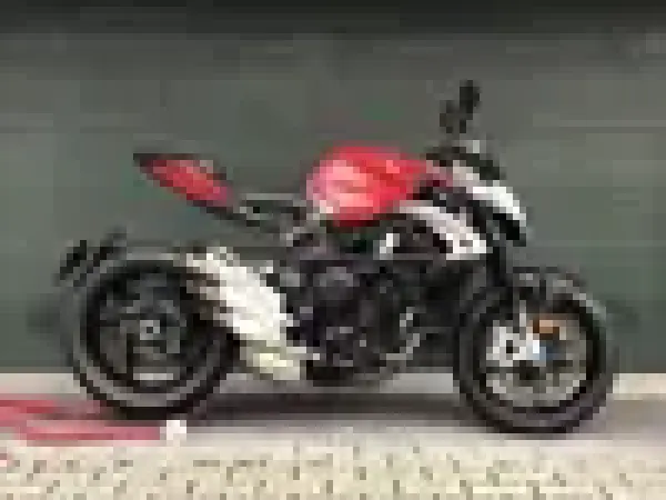 2017 MV Agusta Brutale F 3 800 ABS/EAS/TC 2.0 - € 9.999 (1/1)