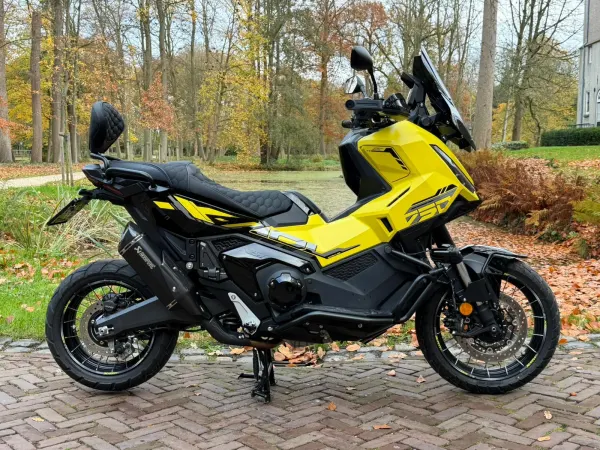 2025 Honda X-ADV 750 2025 Full Options - € 17.999 (1/1)