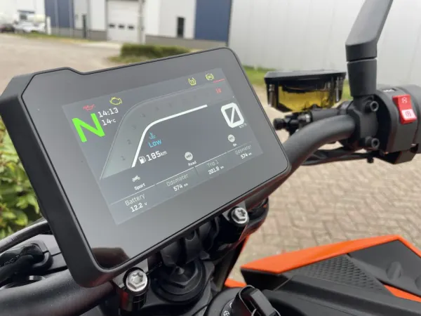 2024 KTM Duke 990 Orange ABS 24 - € 14.490 (1/1)