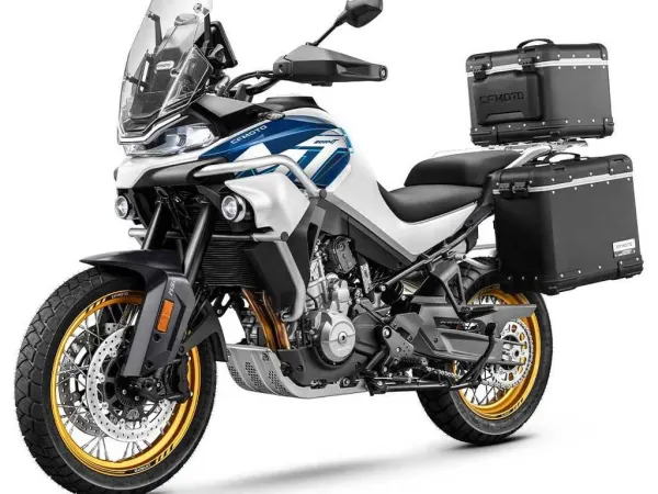 Bouwjaar onbekend Cfmoto 800MT Explore GT - € 13.499 (1/1)