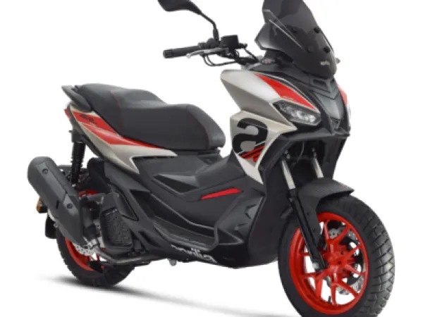 Bouwjaar onbekend Aprilia SR GT Sport 200 - € 5.230 (1/1)