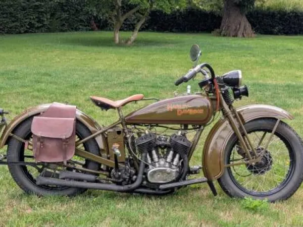 1929 Harley-Davidson DL750cc 1929 Twin Headlight - € 21.950 (1/1)