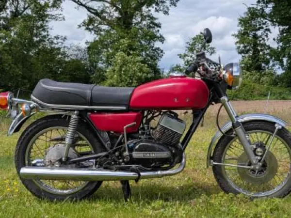 1975 Yamaha RD350 Bouwjaar 1975 Great Project - €3,250 (1/1)