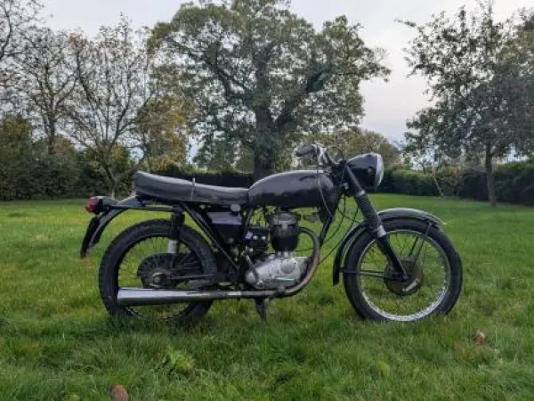 1970 BSA 350cc B40 Year - €1,850 (1/1)