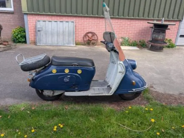 Bouwjaar onbekend Heinkel 103A2 Scooter With Original Dutch Registration - € 2.500 (1/1)