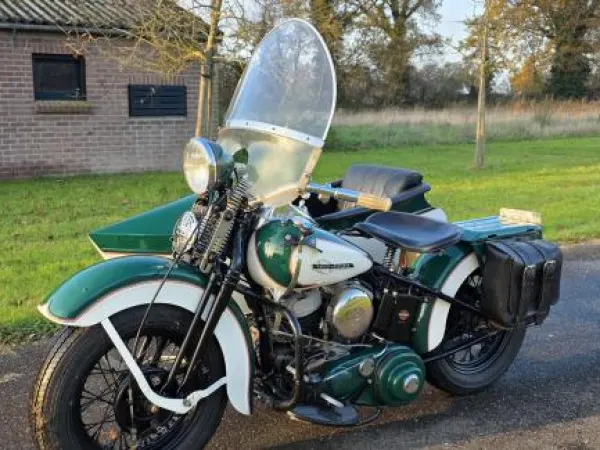 1942 Harley WLA 750cc 1942 With Sidecar in Fully Restored Comdition - € 20.950 (1/1)