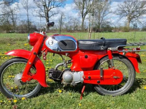 Bouwjaar onbekend Honda C200 90cc Very Low Mileage - € 3.250 (1/1)