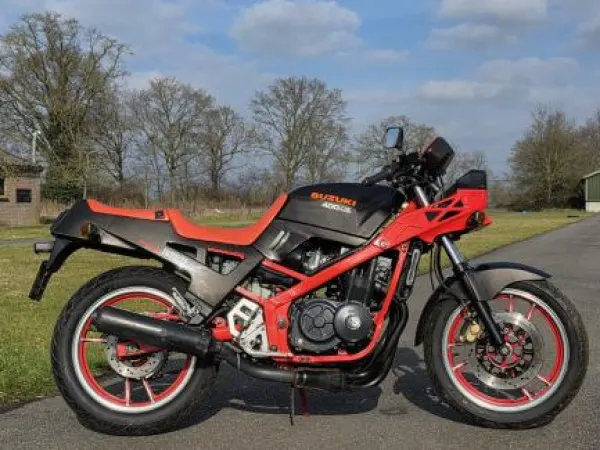 Year unknown Suzuki GSX 400 X Impulse - €4,250 (1/1)