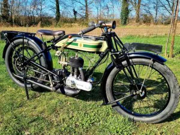 1926 Triumph QA 500cc 1926 Flattanker - € 10.950 (1/1)
