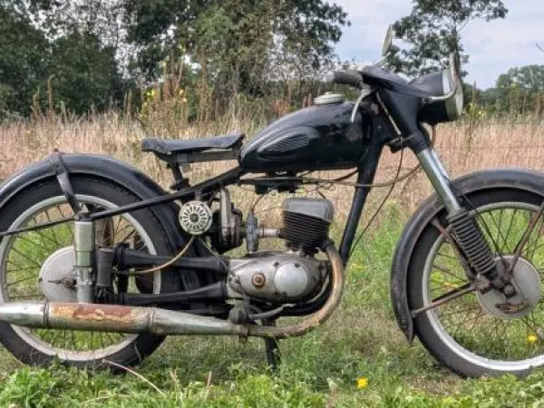 1959 MZ Rt 125/2 in First Paint - € 1.950 (1/1)