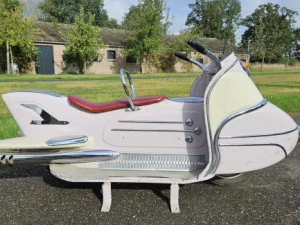 Bouwjaar onbekend Autopede Carousel Motorbike/Spacescooter - € 2.250 (1/1)