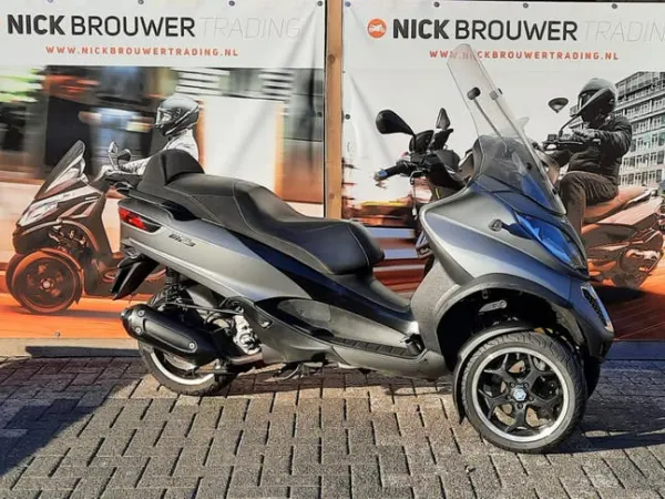 2016 Piaggio MP3 300 LT Sport ABS / €3250 > zie Omschrijving - €3,290 (1/1)