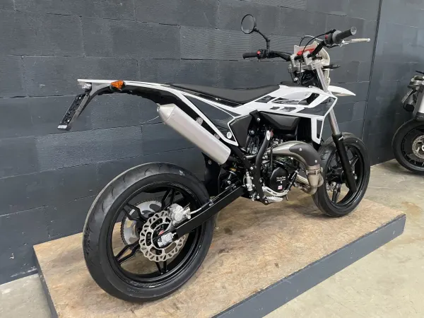 2026 Beta RR 50 Motard Sport 2026, Nieuw - €3,525 (1/1)