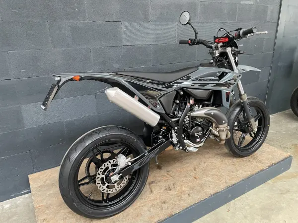 2026 Beta RR 50 Motard Special 2026, Nieuw - €3,375 (1/1)