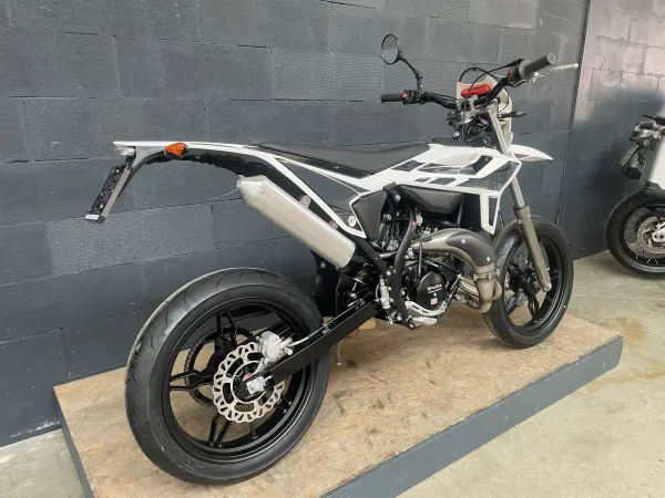 2026 Beta RR 50 Motard Wit 2026, Nieuw - €3,375 (1/1)