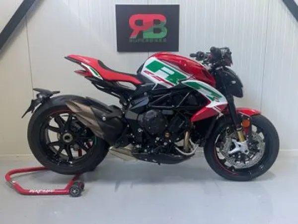 2026 MV Agusta Dragster 800 RC - €21,900 (1/1)