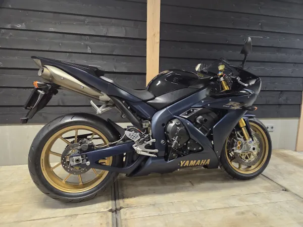 2006 Yamaha R1 SP - € 11.950 (1/1)