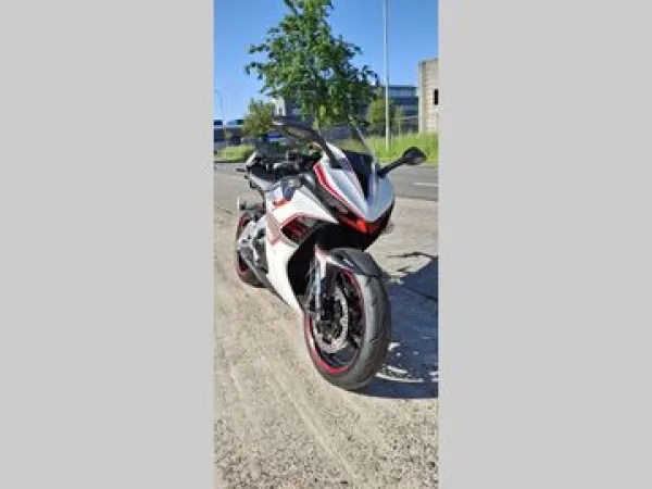 2026 Zontes 703 RR - €9,349 (1/1)