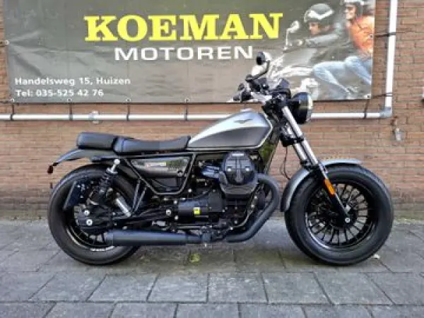 2017 Moto Guzzi V 9 Bobber 850 - €6,995 (1/1)