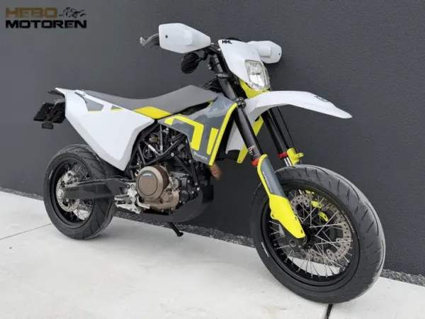 2020 Husqvarna 701 Supermoto SM abs (bj 2020) - €8,790 (1/1)