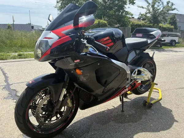 2003 Aprilia RSV Mille - € 3.600 (1/1)