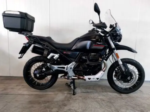 2021 Moto Guzzi V 85 TT - €9,950 (1/1)