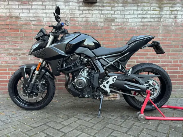 2023 Suzuki GSX 8S - €7,400 (1/1)