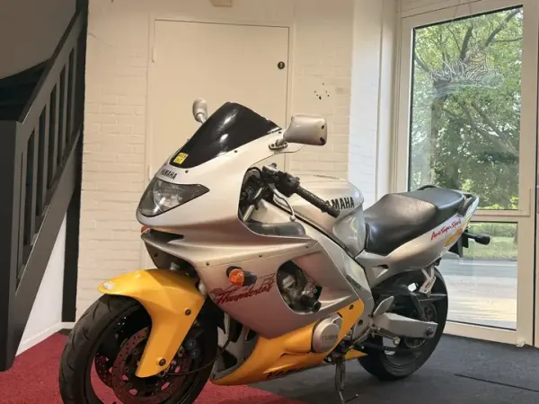 1998 Yamaha YZF 600 - €1,750 (1/1)
