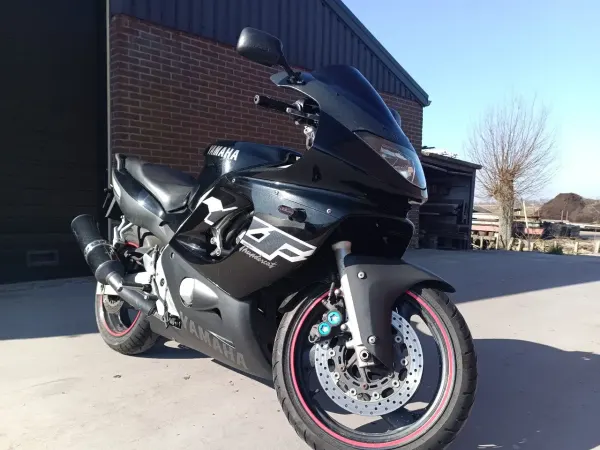 1998 Yamaha YZF 600 - €2,205 (1/1)