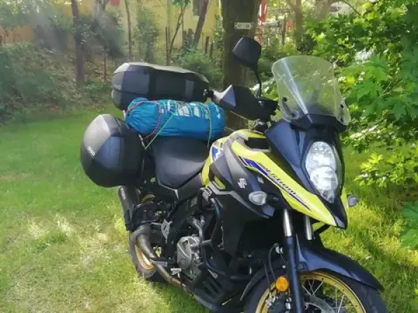 2021 Suzuki V-Strom 650 XT - €8,575 (1/1)