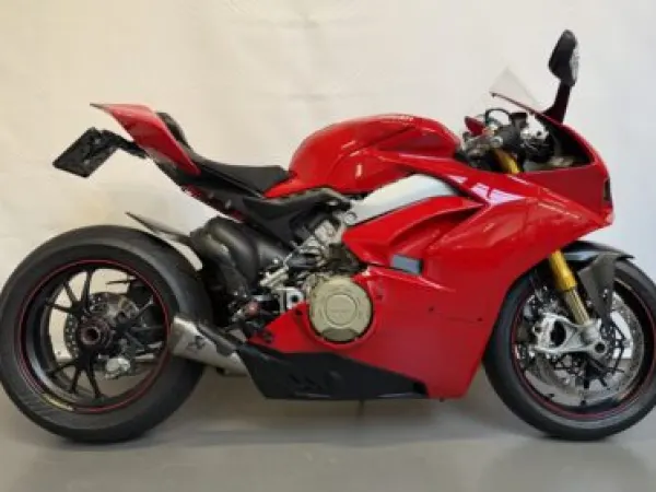 2018 Ducati Panigale V4 S - €23,450 (1/1)