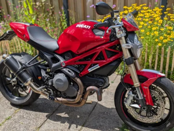 Year unknown Ducati Monster 1100 - €7,495 · Bidding (1/1)