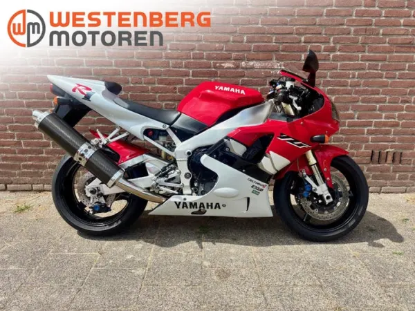 1999 Yamaha YZF R1 - €4,790 · Bidding (1/1)