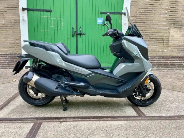 2020 BMW C 400 GT - € 7.700 (1/1)