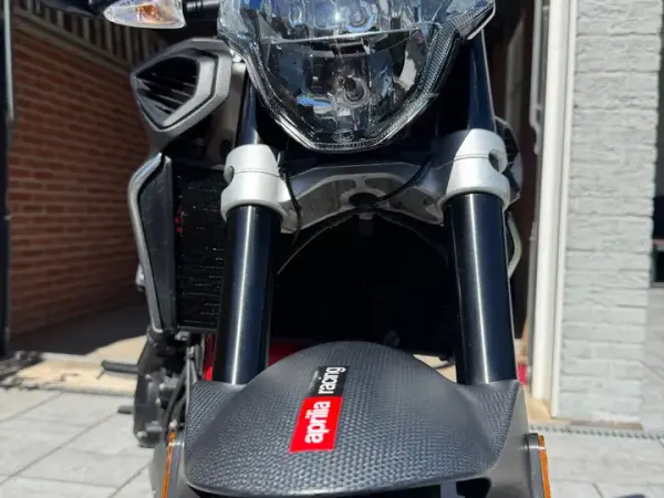 2018 Aprilia Shiver 900 - € 7.850 (1/1)