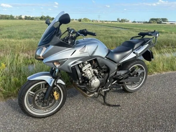 2008 Honda CBF 600 SA ABS 2e Eigenaar/ NL Motor - €2,950 · Bidding (1/1)